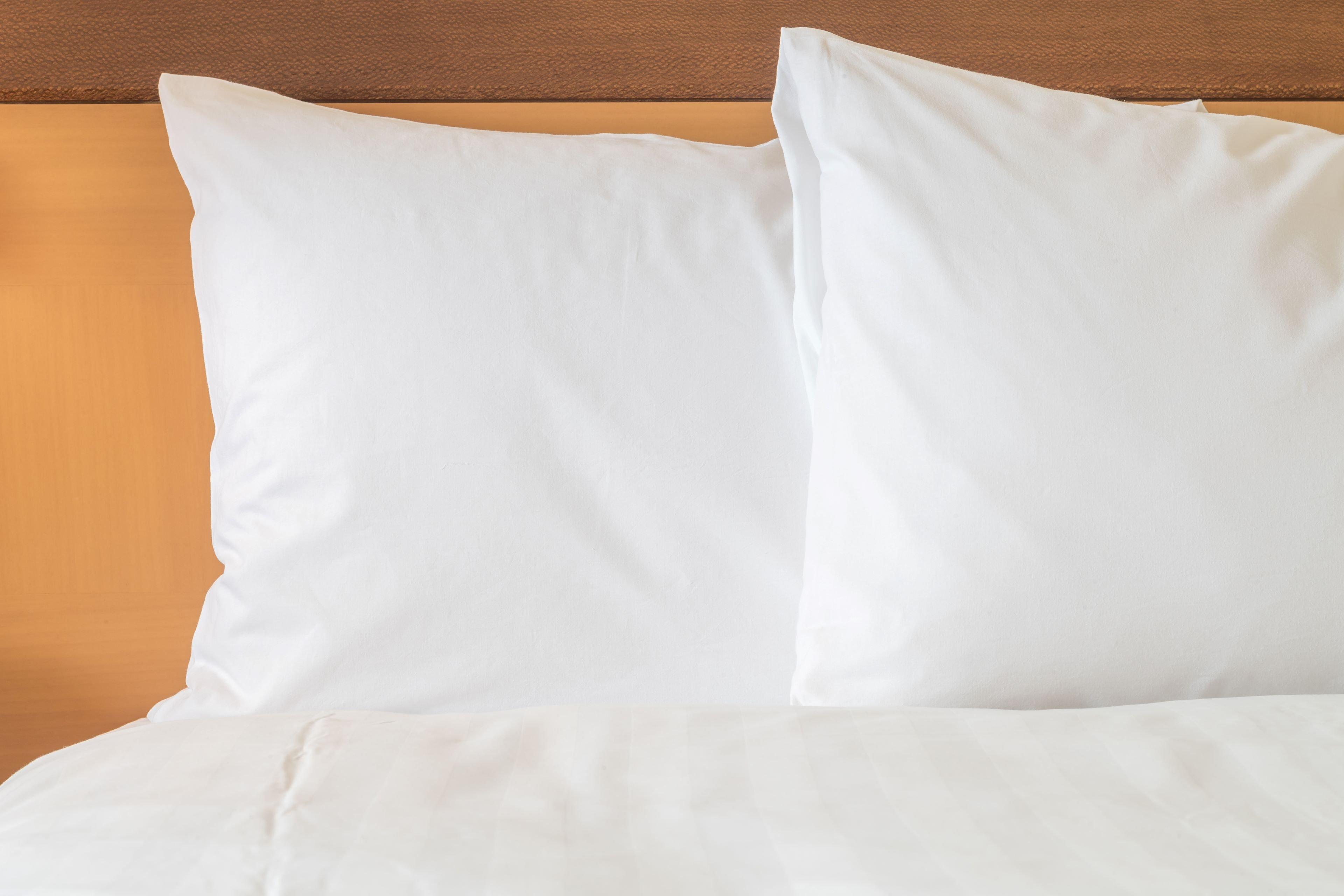 Holiday Inn Express Hotel & Suites Burlington By Ihg Exteriör bild