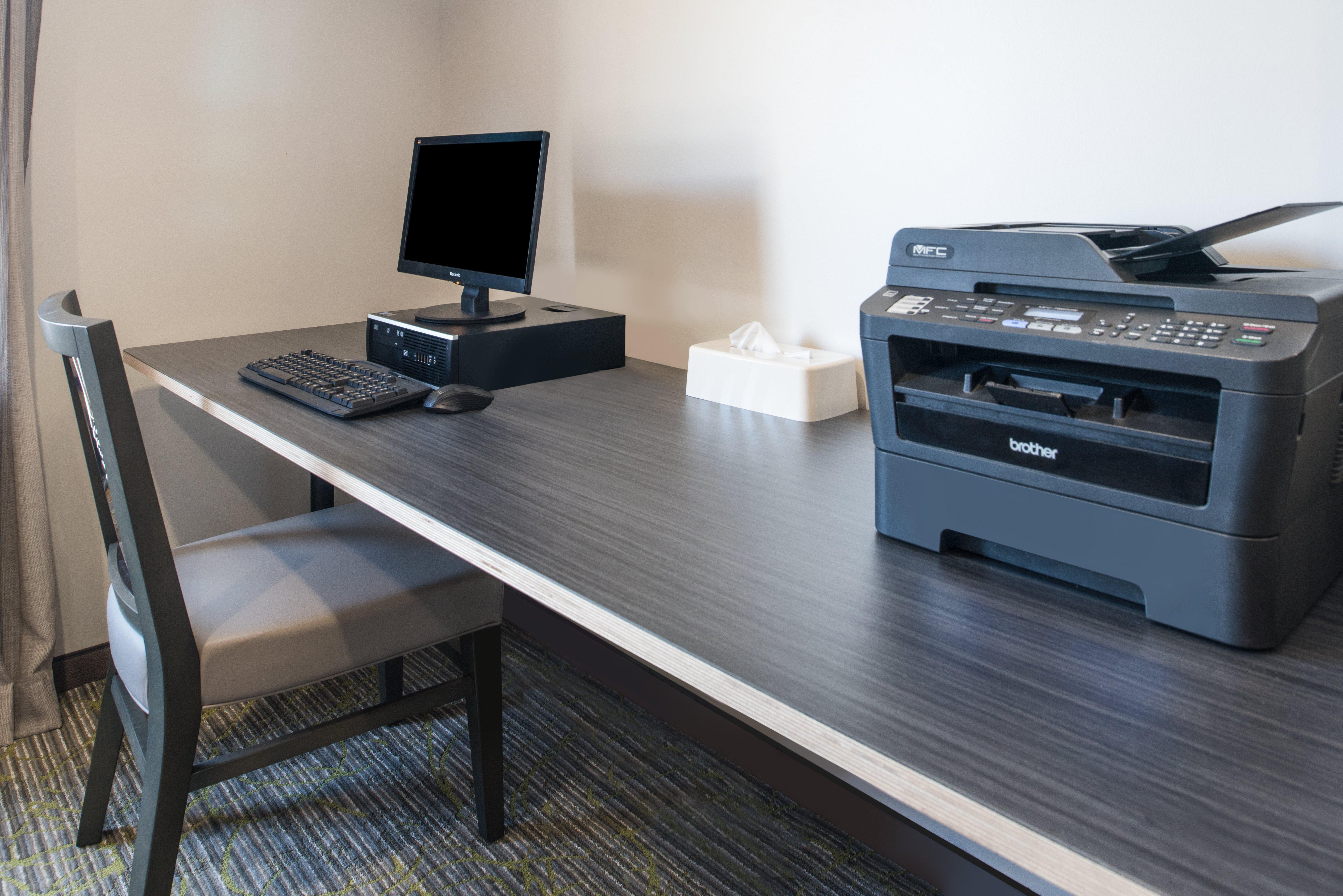 Holiday Inn Express Hotel & Suites Burlington By Ihg Exteriör bild