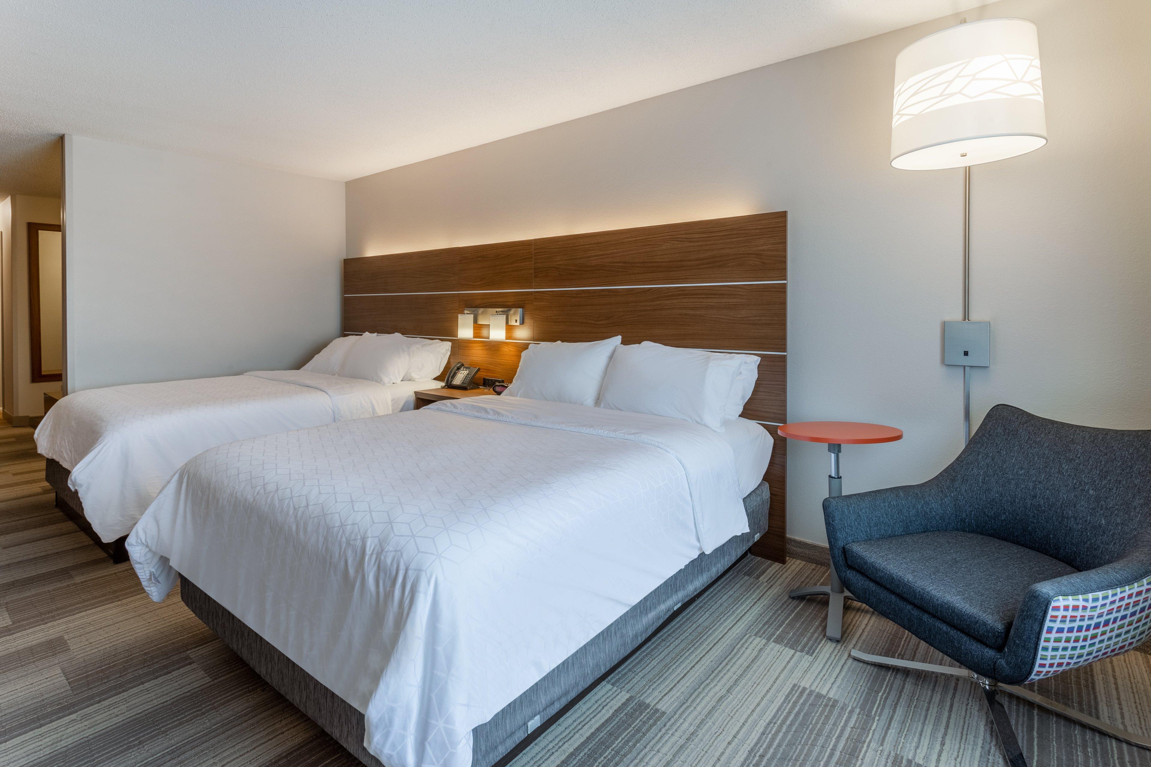 Holiday Inn Express Hotel & Suites Burlington By Ihg Exteriör bild