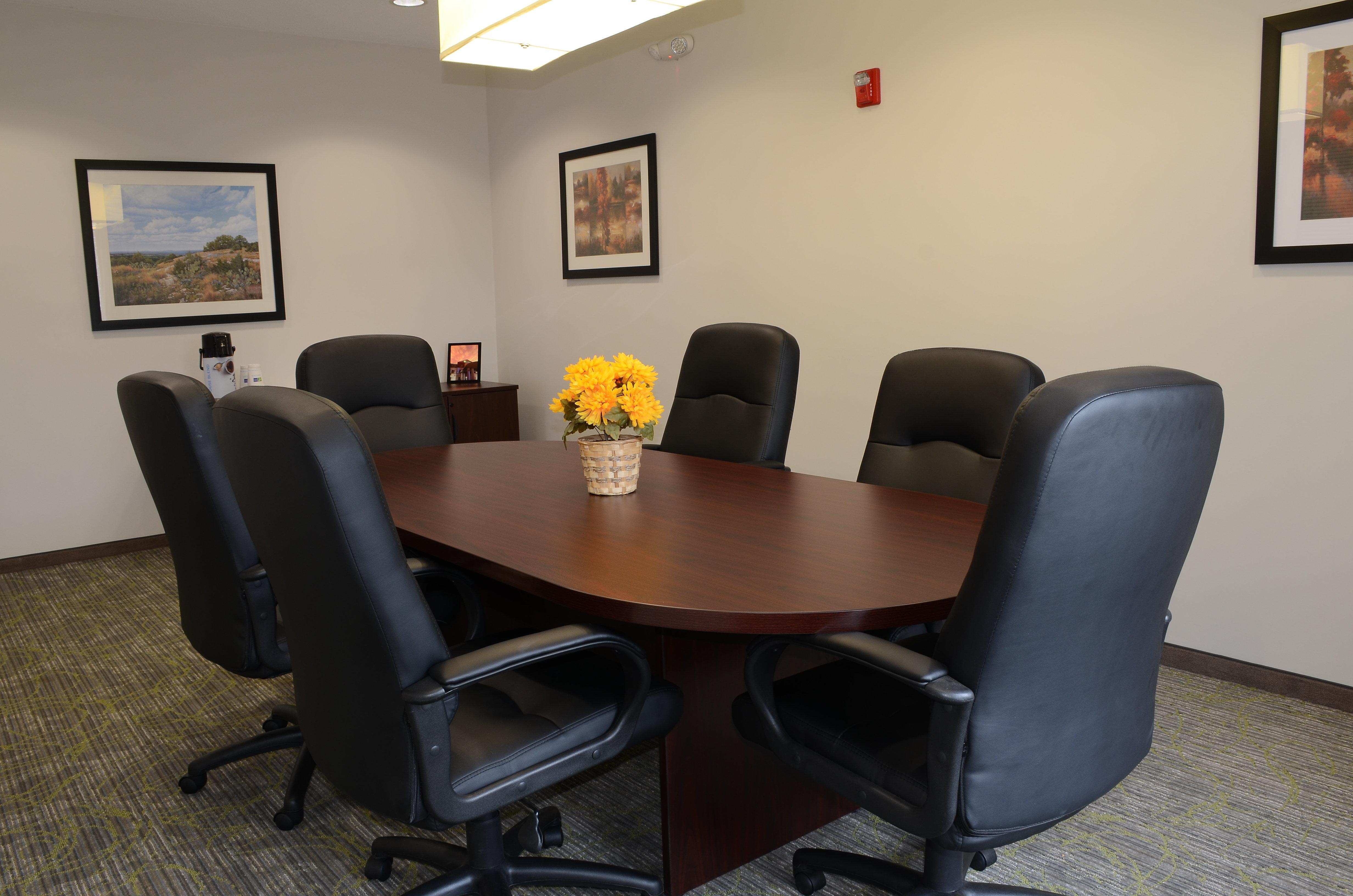 Holiday Inn Express Hotel & Suites Burlington By Ihg Exteriör bild